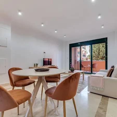 Apartment Cabopino, Cerca De Todo Marbella